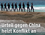 Chinesische Soldaten auf den Spratly-Inseln