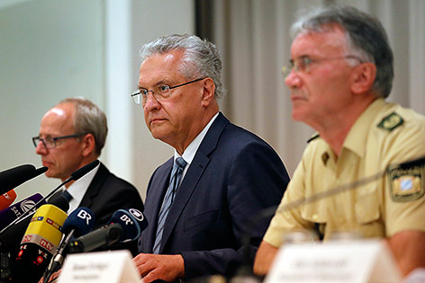 © APA/AP/Matthias Schrader Der deutsche Innnenminister Joachim Herrmann