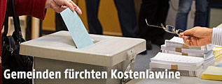 Stimmabgabe bei Wahl