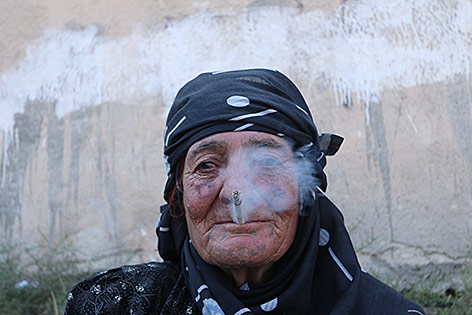 Rauchende Frau