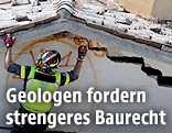 Vom Erdbeben zerstörtes Haus in Pescara Del Tronto