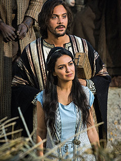 © UPI Jack Huston und Nazanin Boniadi in einer Szene des Films "Ben Hur"