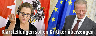 Wirtschaftsminister Reinhold Mitterlehner und die kanadische Ministerin f&uuml;r internationalen Handel Chrystia Freeland