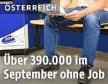 Ein Mann beim AMS