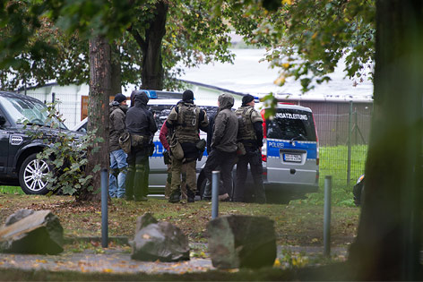 Einsatzkräfte in Chemnitz