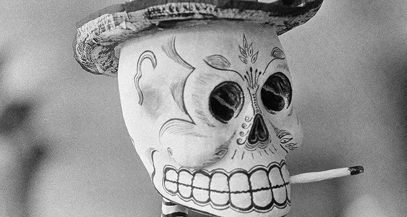 © AP/HEM Skelett aus Pappmache, 1974