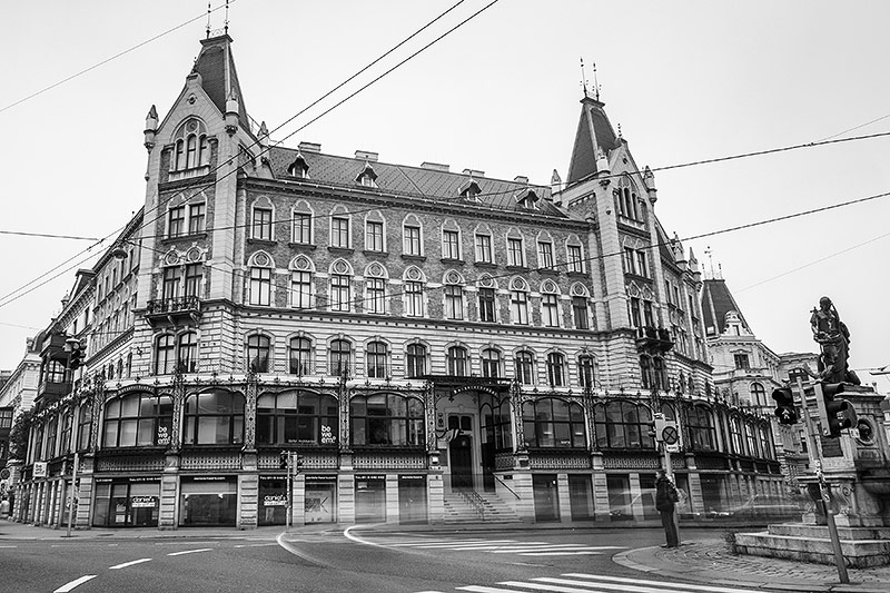 © ORF.at/Dominique Hammer Der Margaretenhof in Wien gebaut von den Architekten Fellner und Helmer