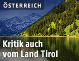 See und Waldstück in Tirol