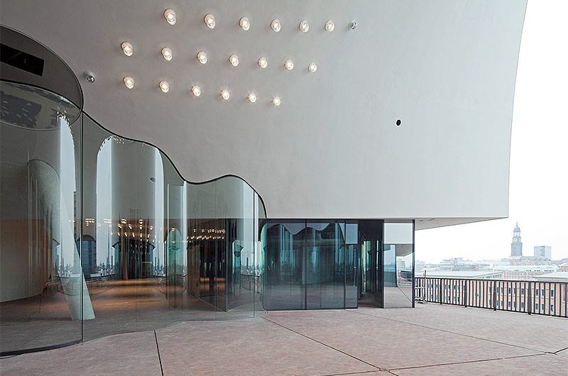© Elbphilharmonie/Oliver Heissner Plaza der Elbphilharmonie