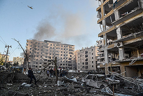 © APA/AFP/Ilyas Akengin Schwere Schäden nach Anschlag