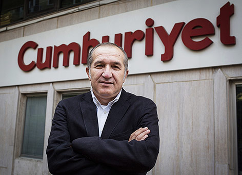 © APA/AP/Vedat Arik Archivbild von Akin Atalay, dem Chef der Stiftung der regierungskritischen Zeitung "Cumhuriyet", aus dem Jahr 2015