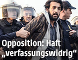 Verhaftung eines Demonstranten in Istanbul