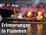 Brennde Punk-Figuren