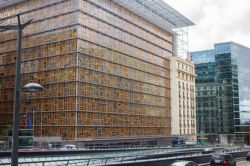 © ORF.at/Philippe Samyn and Partners architects & engineers - lead and design partner, Studio Valle Progettazioni architects, Buro Happold engineers Gebäude in Brüssel