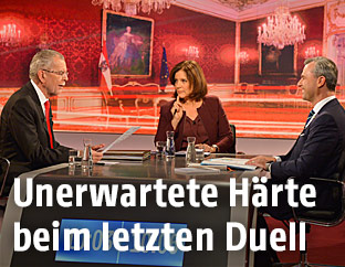 Diskussion der Präsidentschaftskandidaten Norbert Hofer und Alexander Van der Bellen im ORF