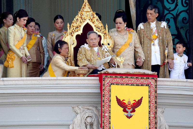 © Reuters Die thailändische Königsfamilie 2011