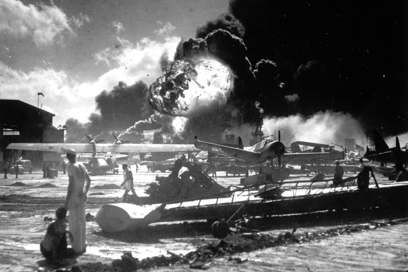 © AP/U.S. Navy Eindrücke vom Angriff auf Pearl Harbor