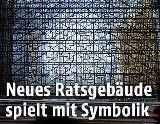 Außenaufnahme vom neuen Ratsgebäude in Brüssel