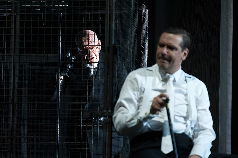 © Burgtheater/Reinhard Werner Szene aus Arthur Millers "Hexenjagd"
