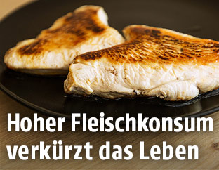 Fleisch auf Teller