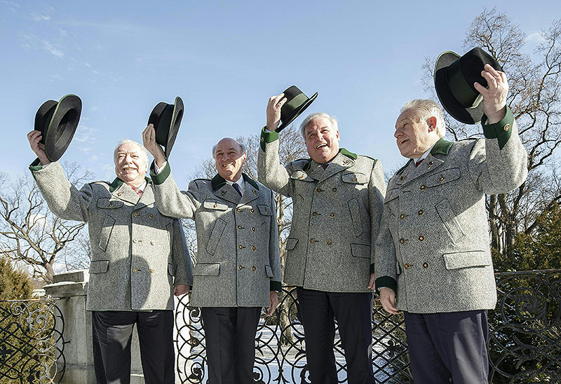 © APA/Erwin Scheriau Michael Häupl (SPÖ), LH Erwin Pröll (ÖVP), LH Hermann Schützenhöfer (ÖVP) und LH Josef Pühringer (ÖVP)