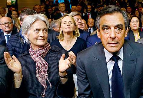 © APA/AP/Francois Mori Francois Fillon und seine Ehefrau Penelope