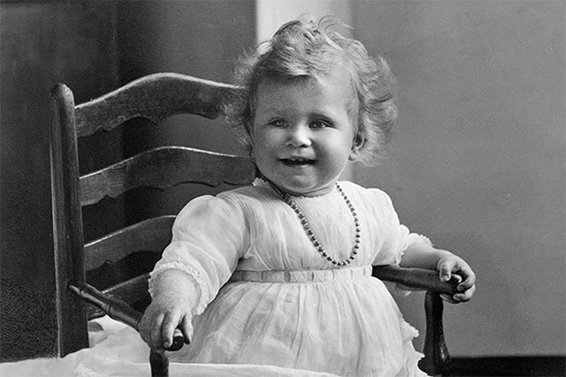 © pictzredesk.com/Camera Press/Spice Queen Elizabeth II. als Kind