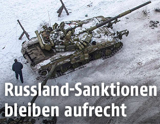 Ukrainische Panzer in der umk&auml;mpften Industriestadt Awdiiwka