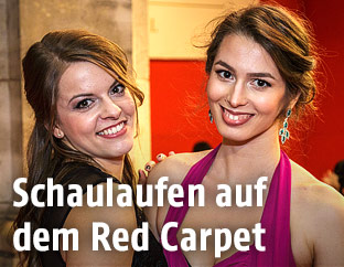 Eindrücke vom Red Carpet während des Opernball 2017