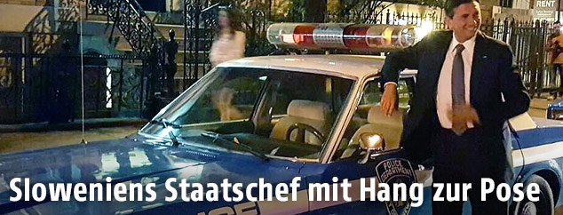 Der slowenische Pr&auml;sident Borut Pahor vor einem Polizeiauto in New York