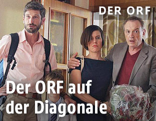 Szene aus der Komödie "Die Notlüge"
