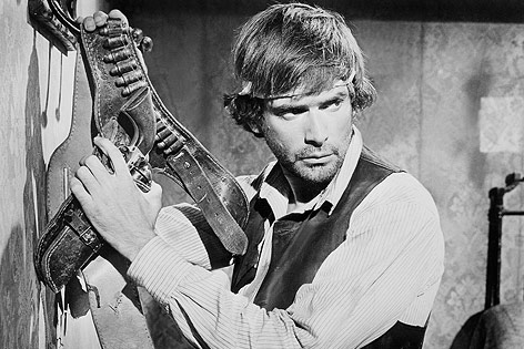 © picturedesk.com/Everett Collection Italowesternheld Tomas Milian
