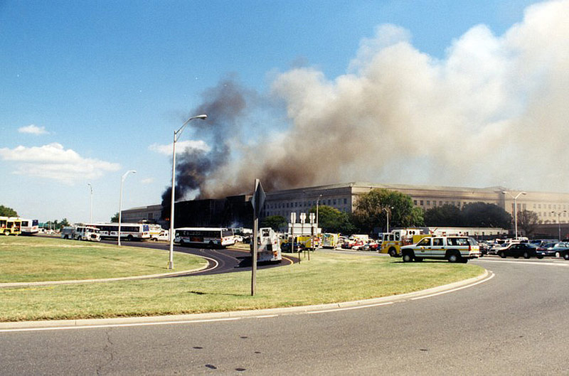 © FBI Foto zeigt die Szenen beim Pentagon nach dem Anschlag vom 11. September 2011