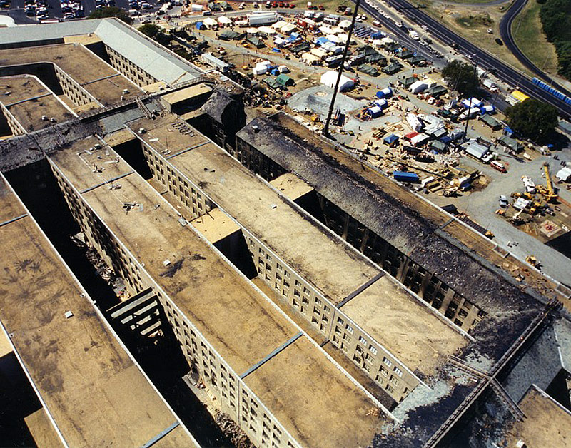 © FBI Foto zeigt die Szenen beim Pentagon nach dem Anschlag vom 11. September 2011