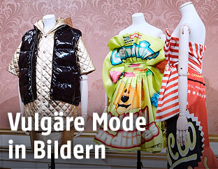 Ausstellungsansicht Vulgär? Fashion Redefined, Populärkultur