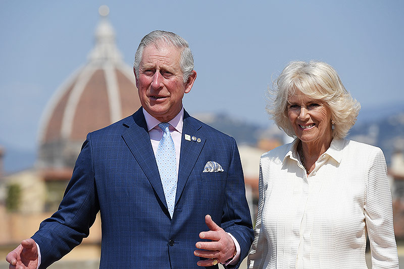© APA/AFP/Tiziana Fabi Prinz Charles und Camilla