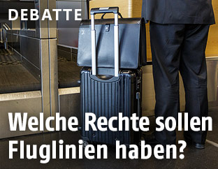 Passagier beim Check-in