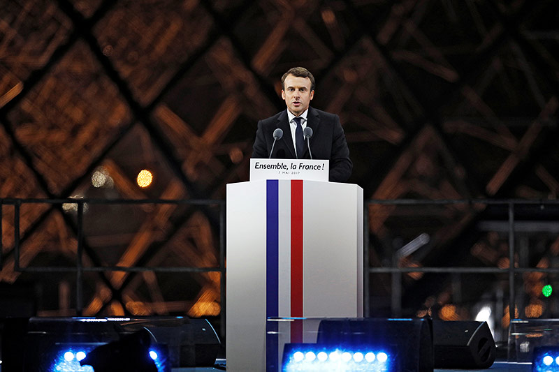 © Reuters/Benoit Tessier Frankreichs neuer Präsidenten Emmanuel Macron während seiner Rede vor dem Louvre