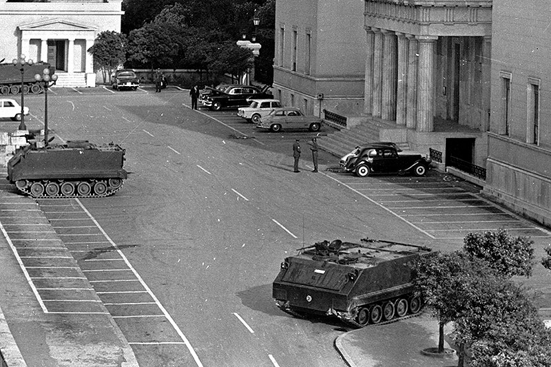 © AP Panzer in Athen, 1967