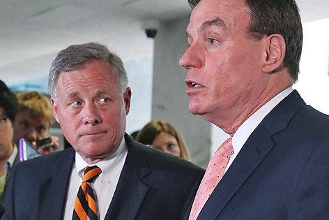 © APA/AFP/Getty Images/Mark Wilson Mark Warner und Richard Burr