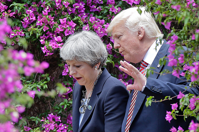 © APA/AP/Luca Bruno US-Präsident Donald Trump und die britische Premierministerin Theresa May