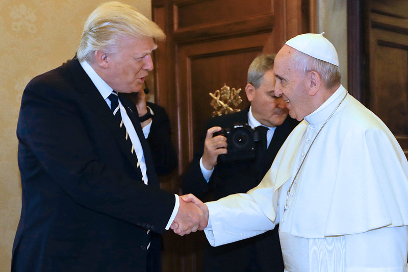 © APA/AFP/Alessandra Tarantino Eindrücke von Trumps Besuch im Vatikan