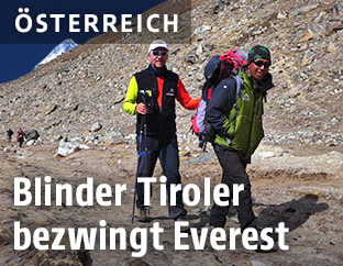 Andy Holzer mit Sherpa