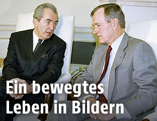 Mock bei US-Präsident George W.H. Bush im Weißen Haus