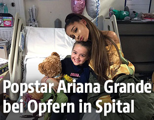 Popstar Ariana Grande bei Opfern in Spital