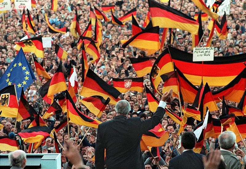 Helmut Kohl bei einer Wahlkampfvernastaltung in Erfurt