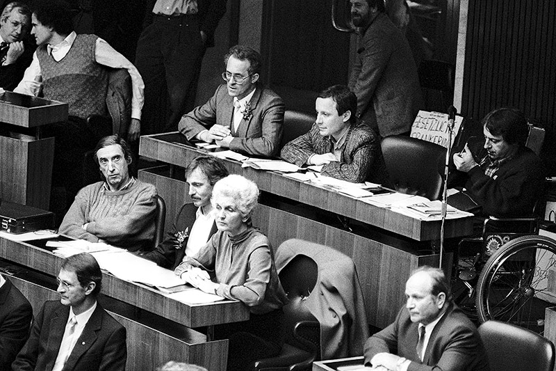 © APA/Robert Jäger Sitzung des Nationalrates nach den Wahlen 1986