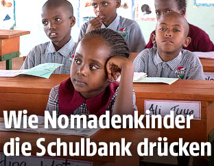 Schulkinder in Kenia