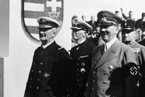 © APA/AFP/France Presse Adolf Hitler und Miklos Horthy