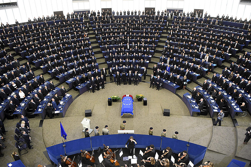 © APA/dpa/Marijan Murat Trauerfeier